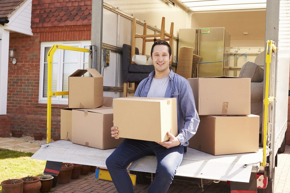 Reasons for using self storage facilities whilst moving house to Huntingdon